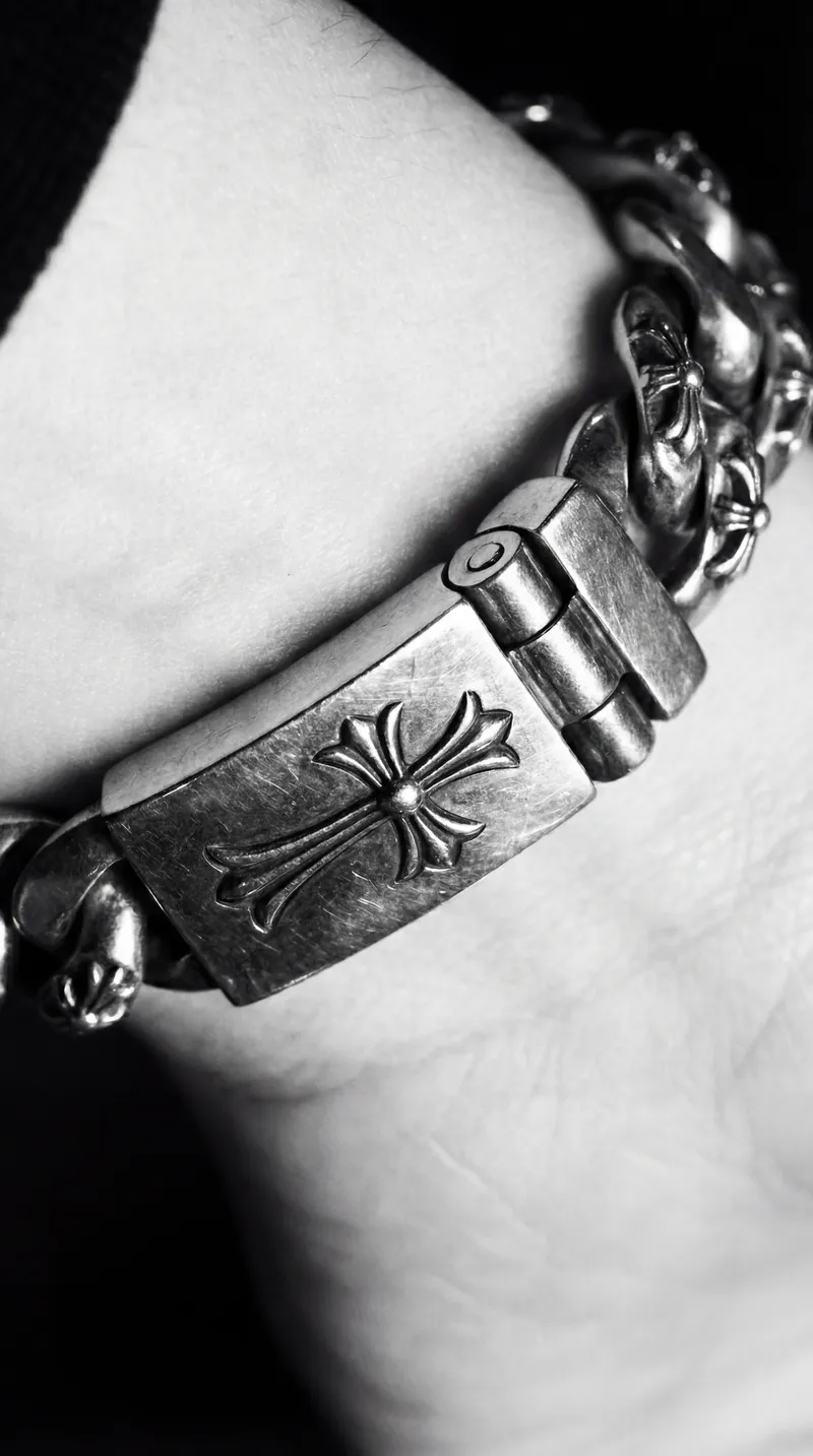 IMMERSIVE EXPERIENCE